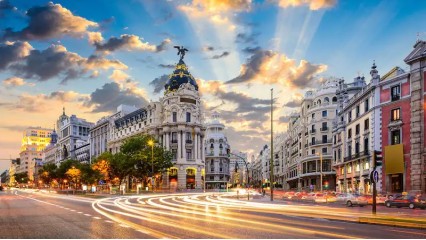 Viaje Capitales de Europa: Madrid, San Sebastian, Lourdes, Paris, Londres.